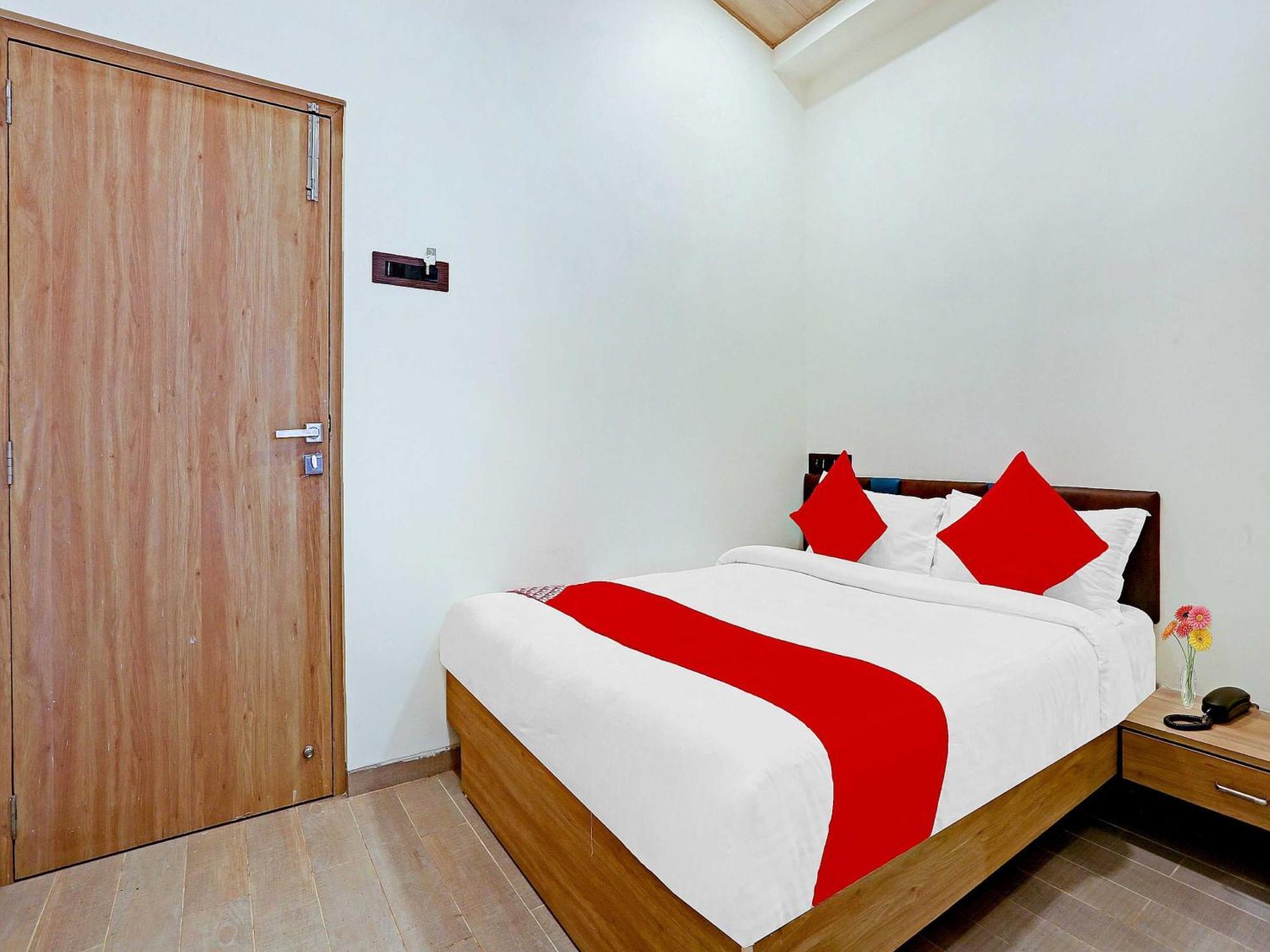 Hotel Super O Malali Residency Bombay