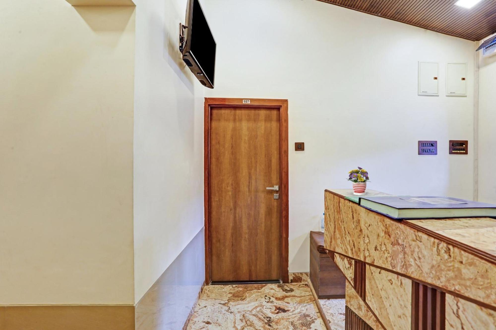 Hotel Super O Malali Residency
