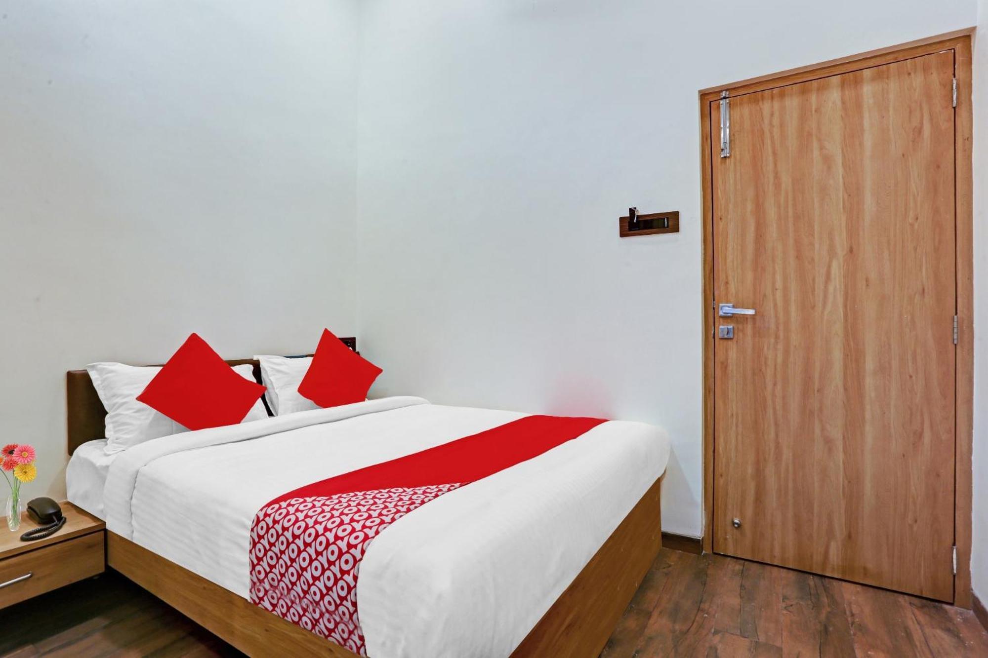 Fabhotel Malali Residency 4*